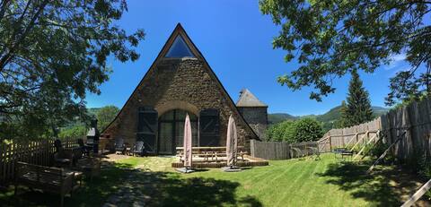 Large cottage 4* Grange de la Salle with jacuzzi