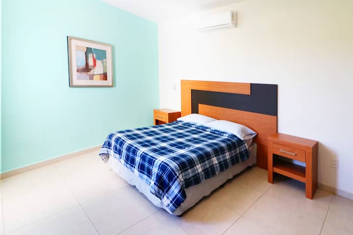 เพื่อพักผ่อนด้วยความกว้างขวางและความสะดวกสบายในการฟื้นตัวและดำเนินการต่อจนจบ...