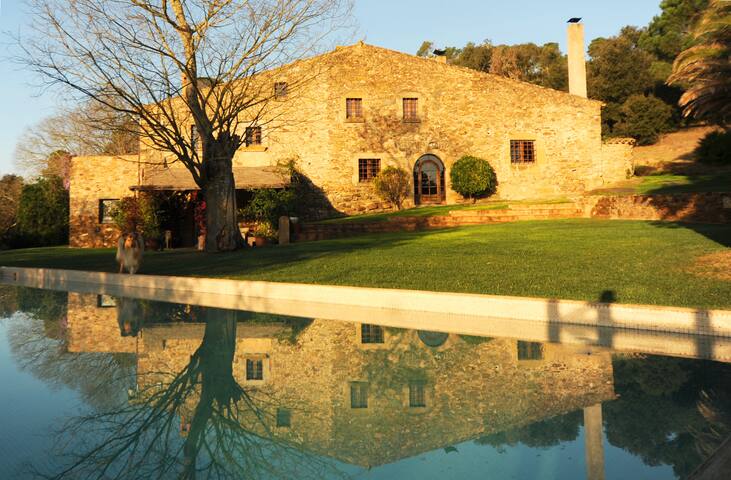 Fun, sea and relax in the Catalan Tuscany gallery image 3