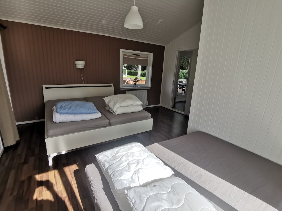 Kamer nr. 1. Master slaapkamer met twee tweepersoonsbedden