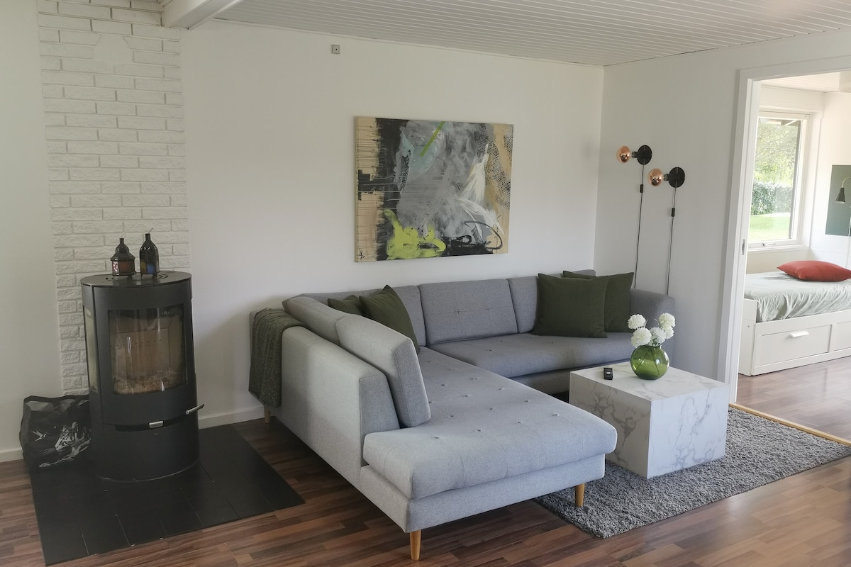 Woonkamer met open haard