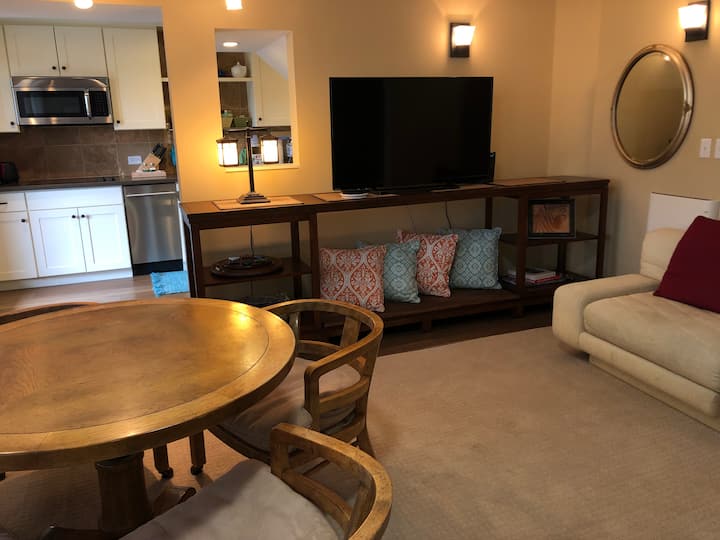 Sweet Suite Seattle - Mercer Island, WA
