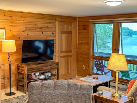 Top performing Airbnb: Eco-friendly water view retreat near Acadia in Bar Harbor / Acadia