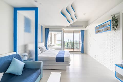 Beautiful sea view of maritime-style suite