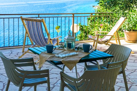Successful Airbnb property: Cosy apartment with big terrace and beautiful view in Grad Omiš