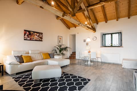 Modern Etna FarmHouse With Vineyard  And Terrace