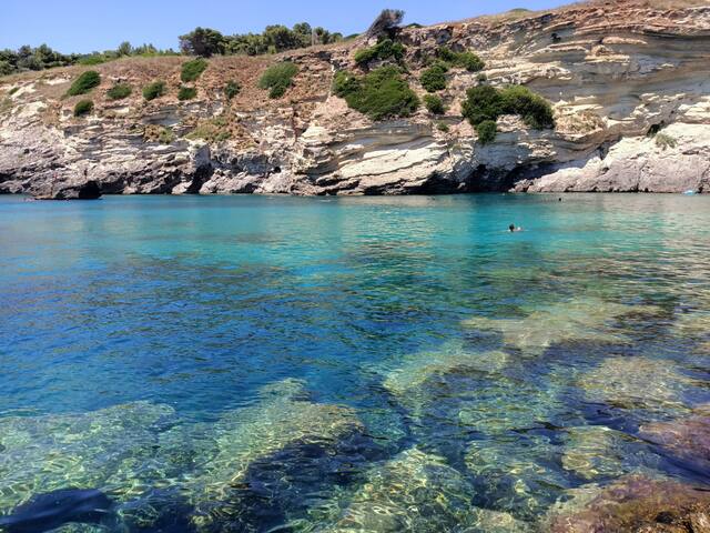 Residence tra gli ulivi con piscina in Salento
