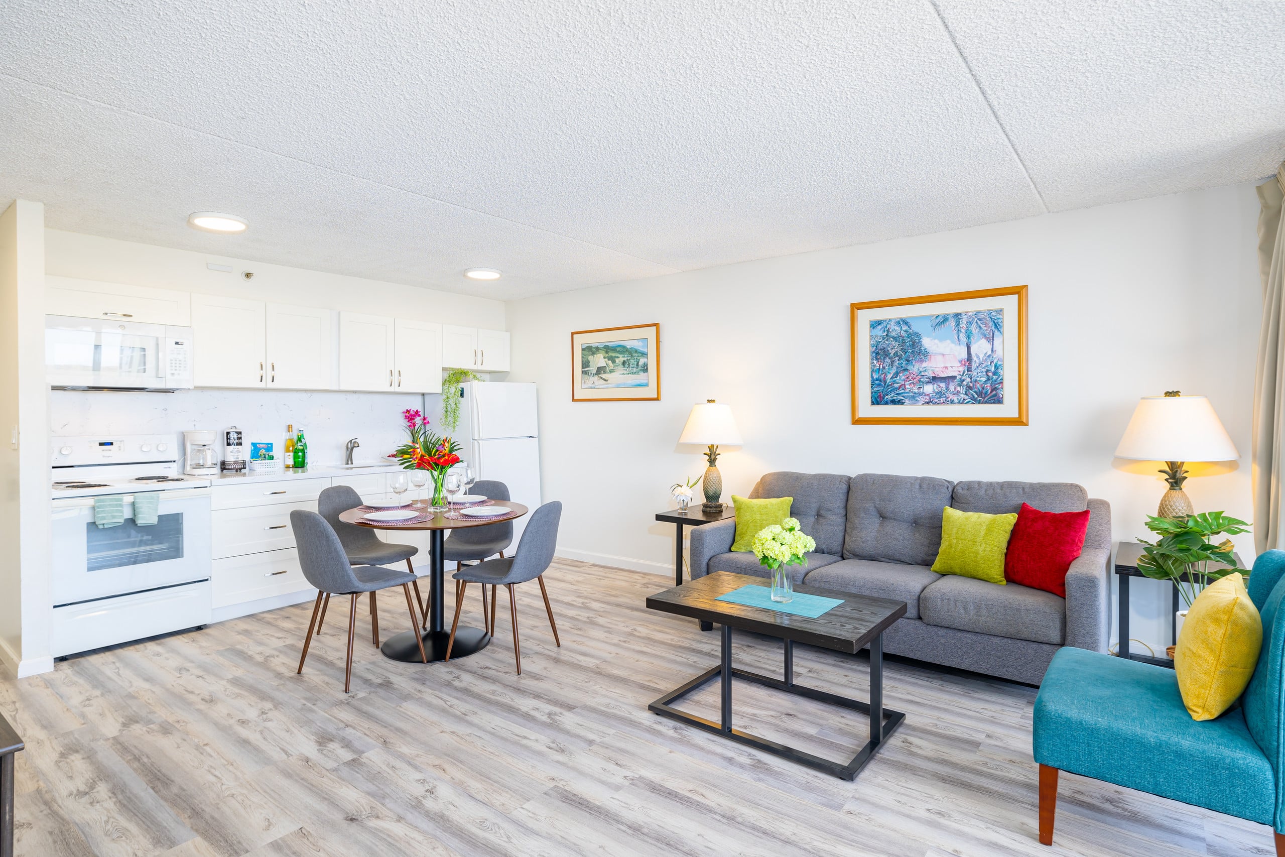 Condo in Honolulu · ★4.78 · 1 bedroom · 3 beds · 1 private bath - Image 4