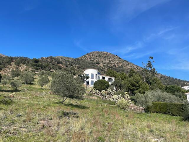 Villa Mirador Roses-panoramic views-10x4m pool gallery image 5