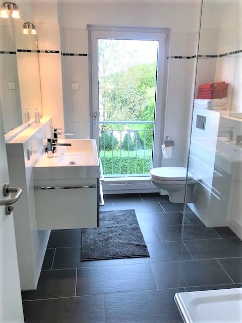 Bright sunny rooms in detached house