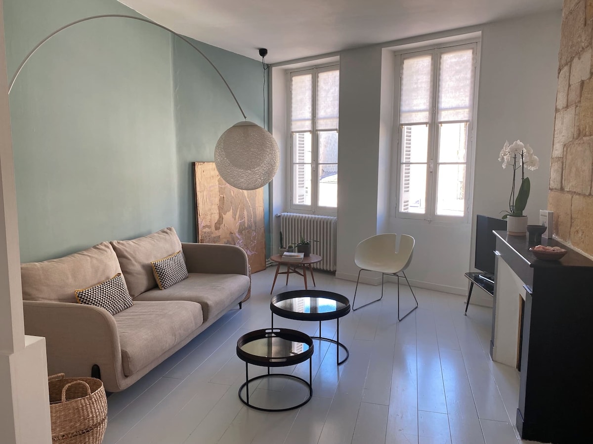 Successful Airbnb property: Bo, Peace & Bordeaux in Bordeaux