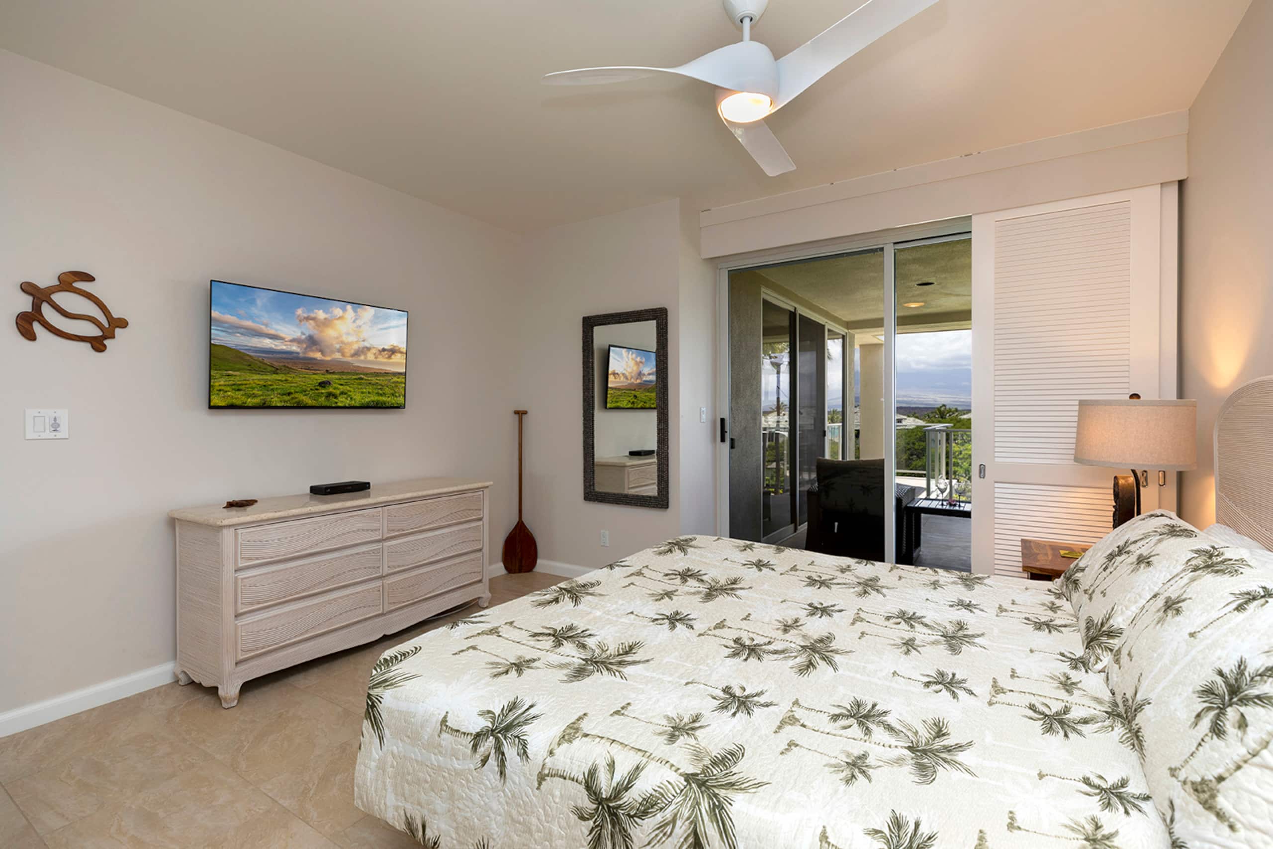 Ocean View Penthouse with huge wrap around lanai. - Photo 29