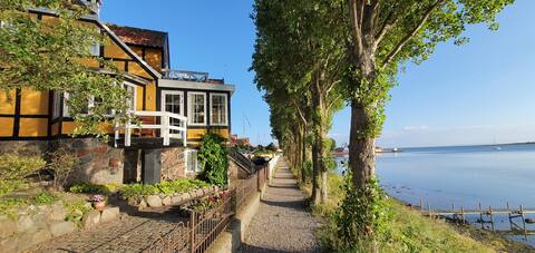 Blæsenborg - town house with fantastic sea view