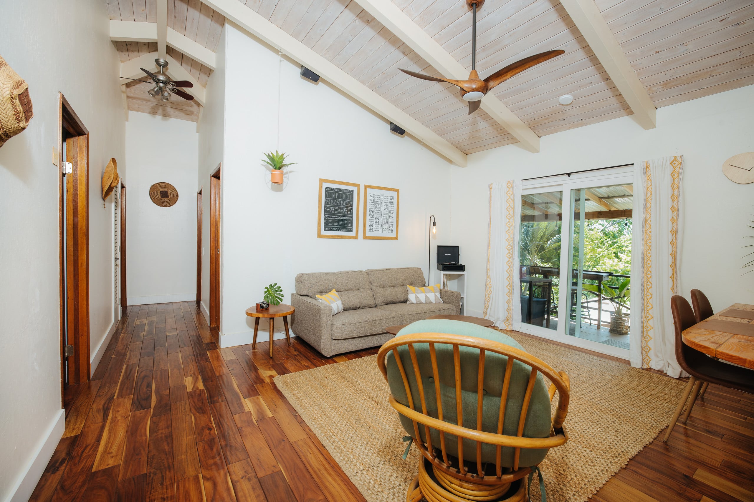 Home in Kailua-Kona · ★4.91 · 1 bedroom · 1 bed · 1 shared bath - Image 4