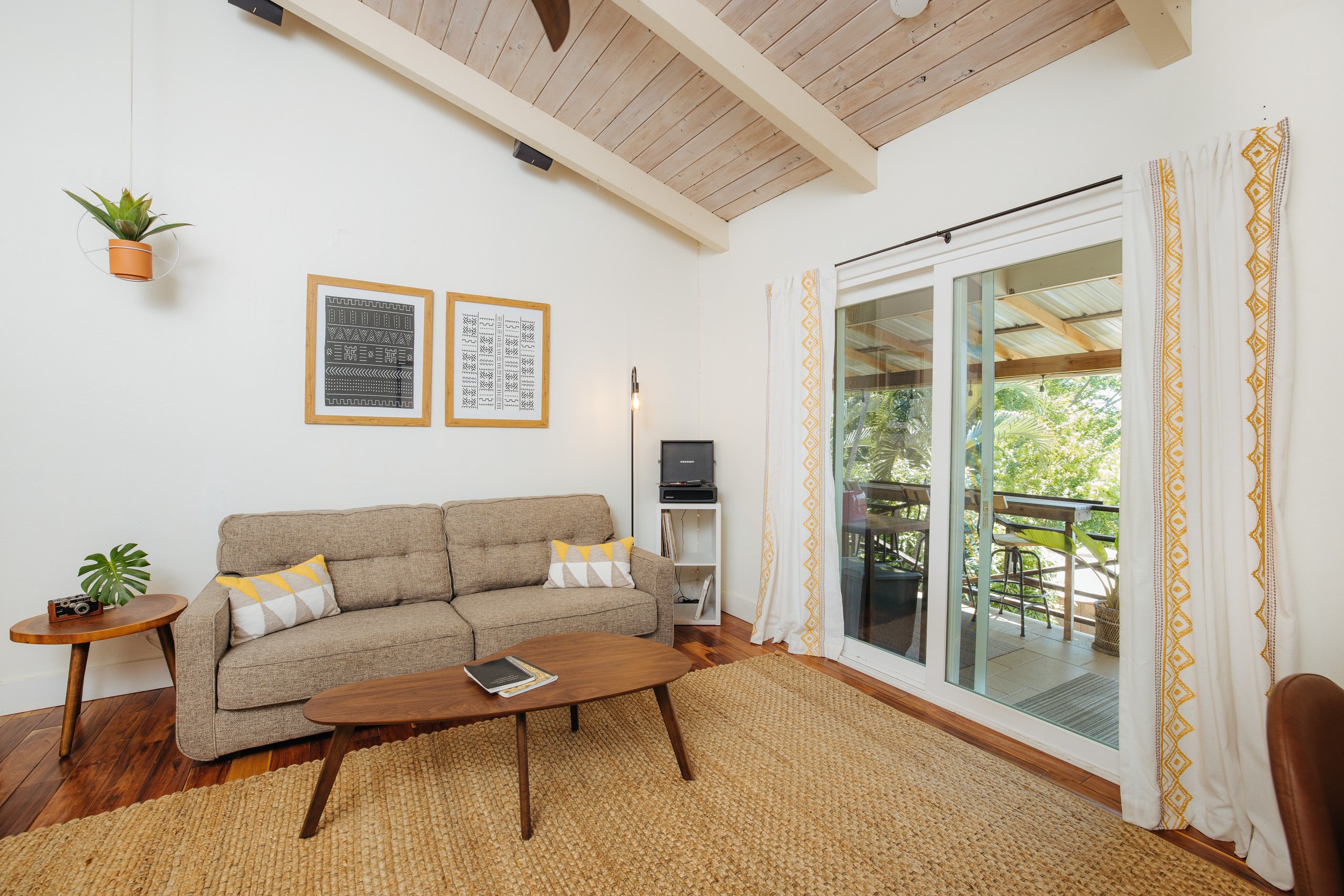 Home in Kailua-Kona · ★4.91 · 1 bedroom · 1 bed · 1 shared bath - Image 1