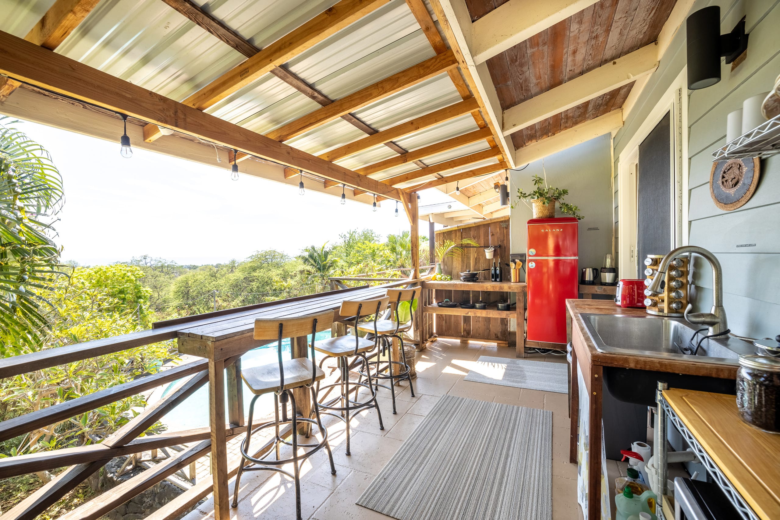 Home in Kailua-Kona · ★4.91 · 1 bedroom · 1 bed · 1 shared bath - Image 8