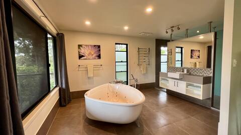 Secluded romantic studio surrounded by nature