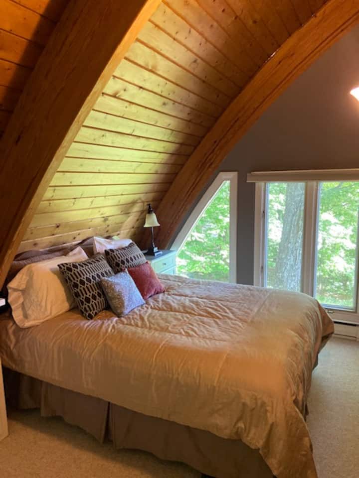 Спалня с двойно легло