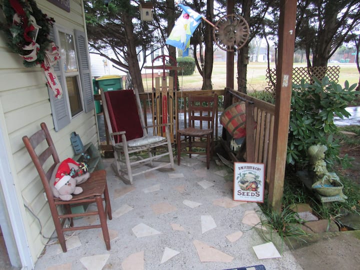 The Nunn cottage of Mt. Pilot Cottages for Rent in Pilot Mountain