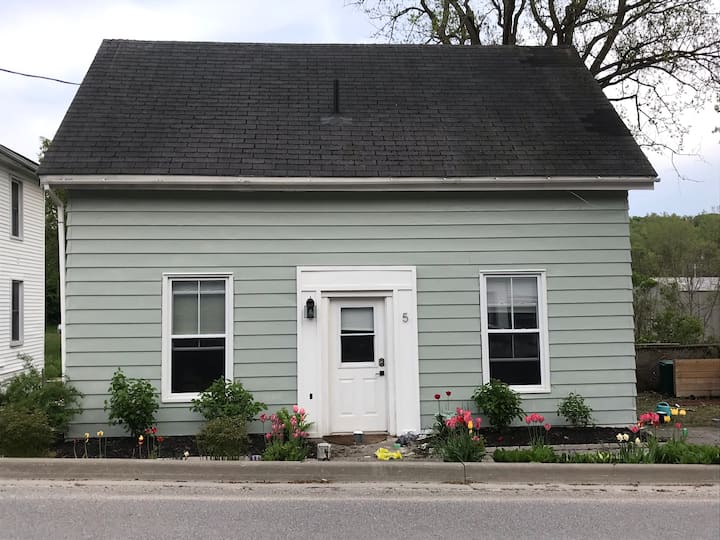 Picton Holiday Rentals & Homes Picton, Prince Edward, Canada Airbnb