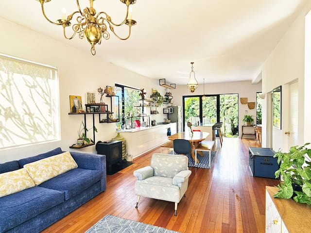 Beautiful home in trendy area with views & hot tub