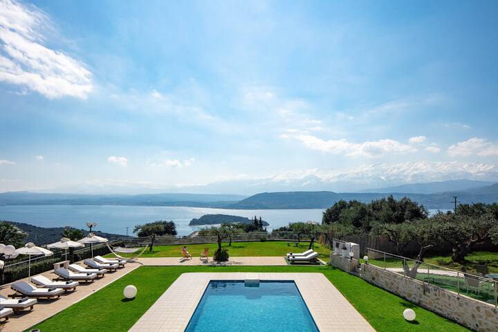 Villa Panorama – stunning vistas and full privacy! gallery image 2
