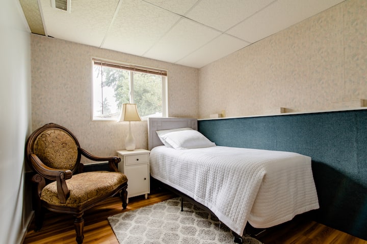 غرفة النوم 2