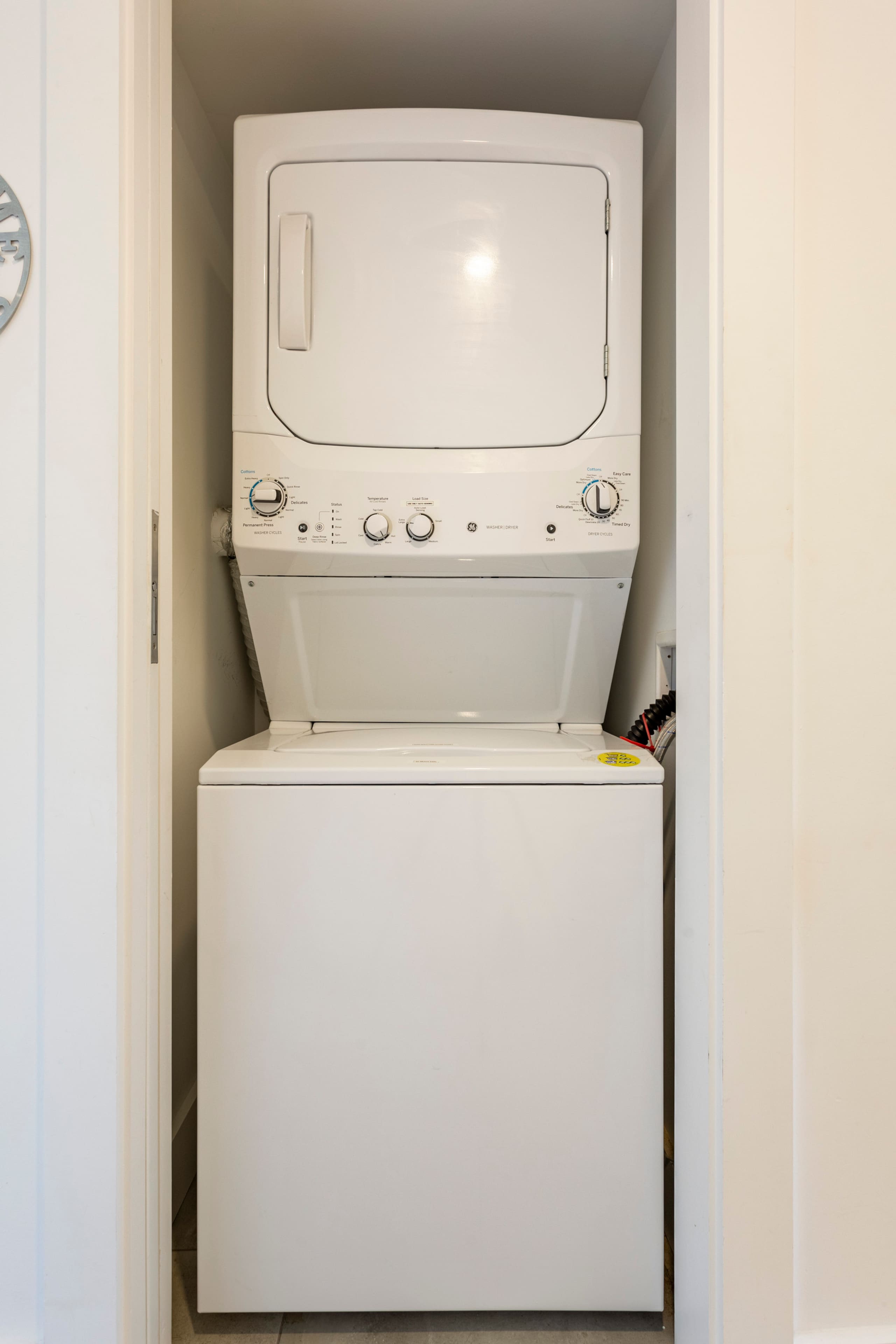 Condo in Kailua · ★4.98 · 1 bedroom · 2 beds · 2 baths - Image 20