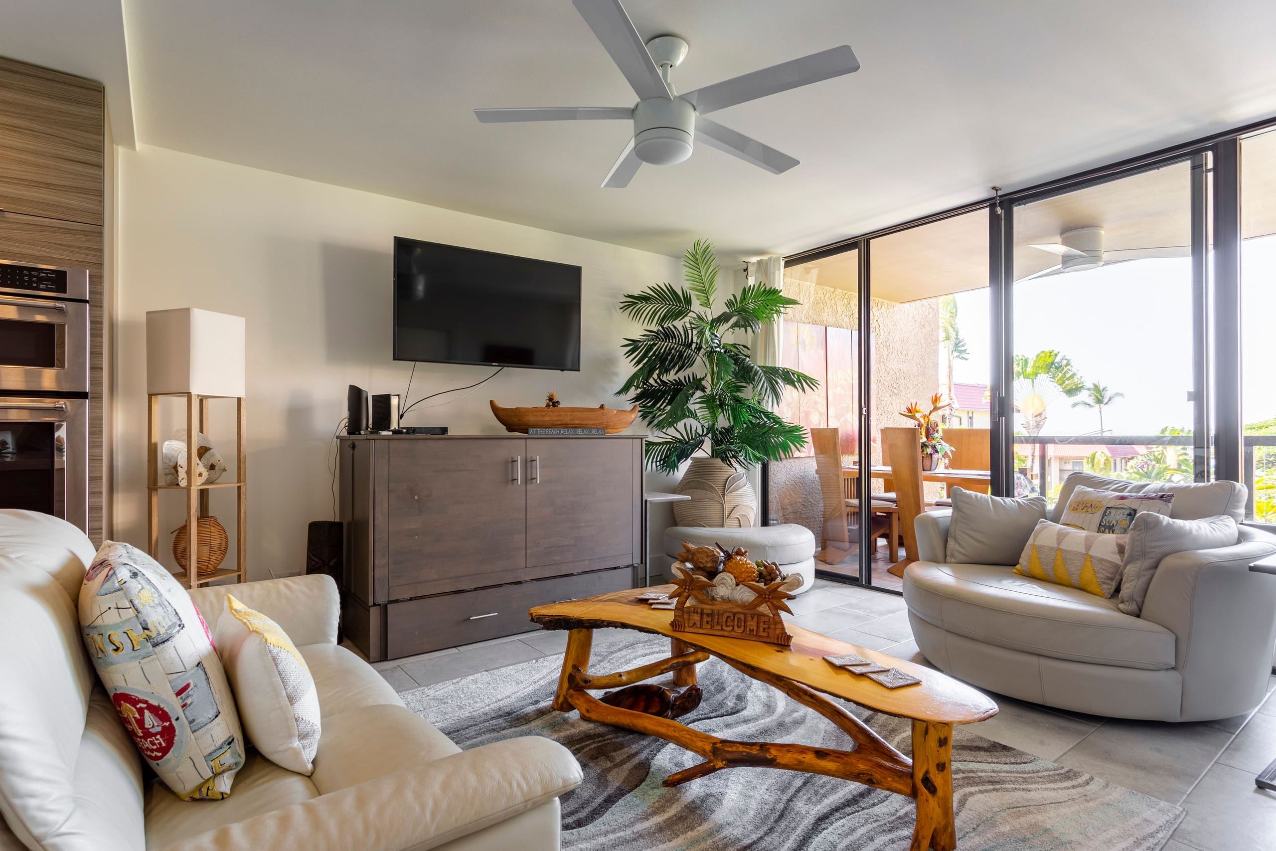 Condo in Kailua · ★4.98 · 1 bedroom · 2 beds · 2 baths - Image 5