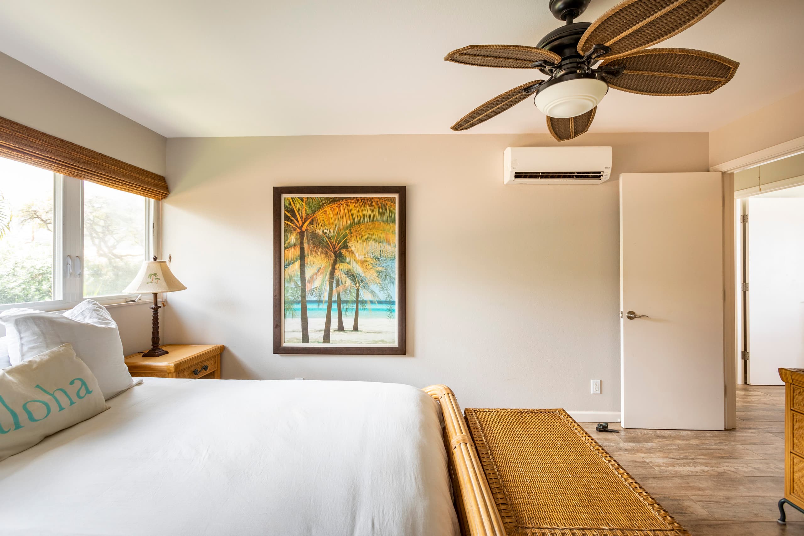 Townhouse in Lahaina · ★4.86 · 2 bedrooms · 2 beds · 2.5 baths - Image 17