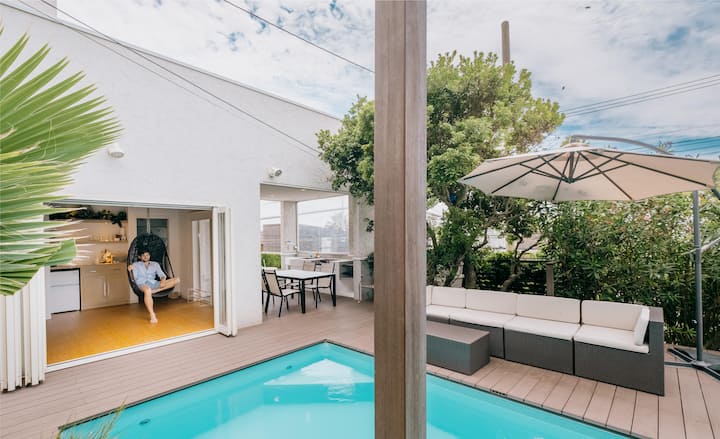 Casablanca Pool House Kamakura 借りられるヴィラ 鎌倉市 Kanagawa 日本