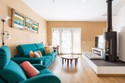 Propiedad de Airbnb exitosa: Sans Souci Quality Apartments: La Fragata en Sitges