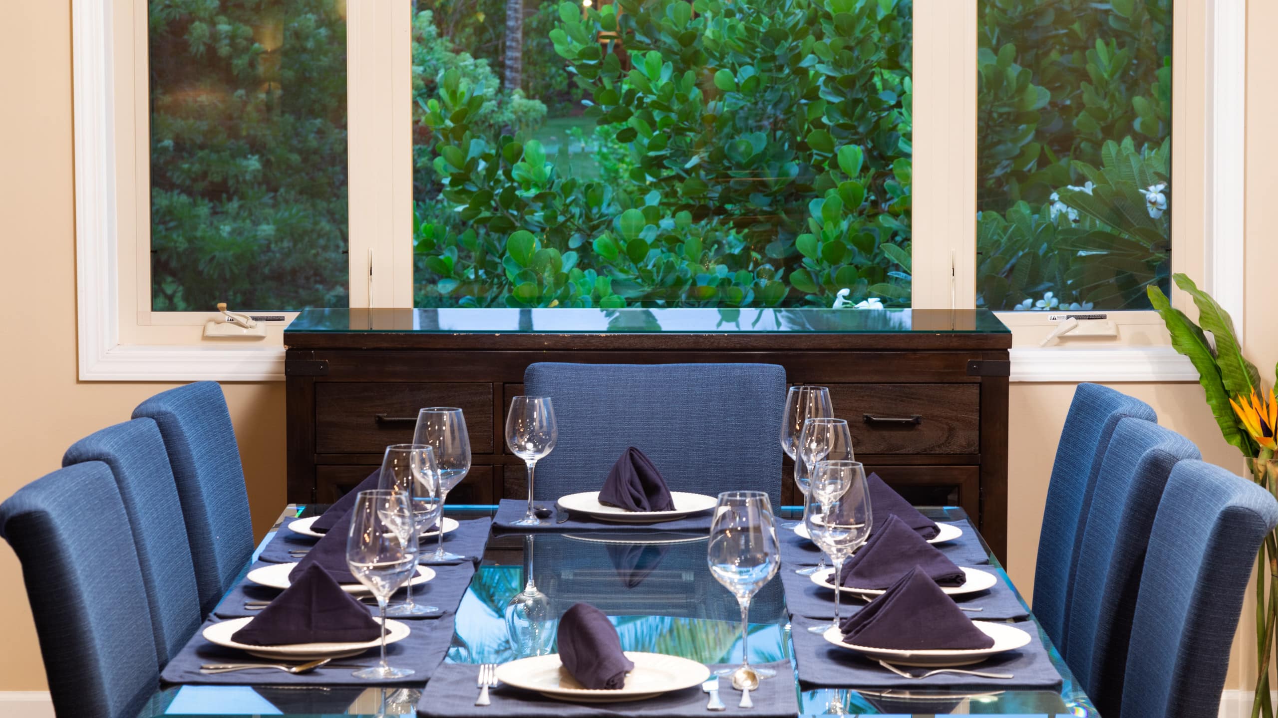 Home in Waimea · ★4.91 · 4 bedrooms · 7 beds · 3.5 baths - Image 11