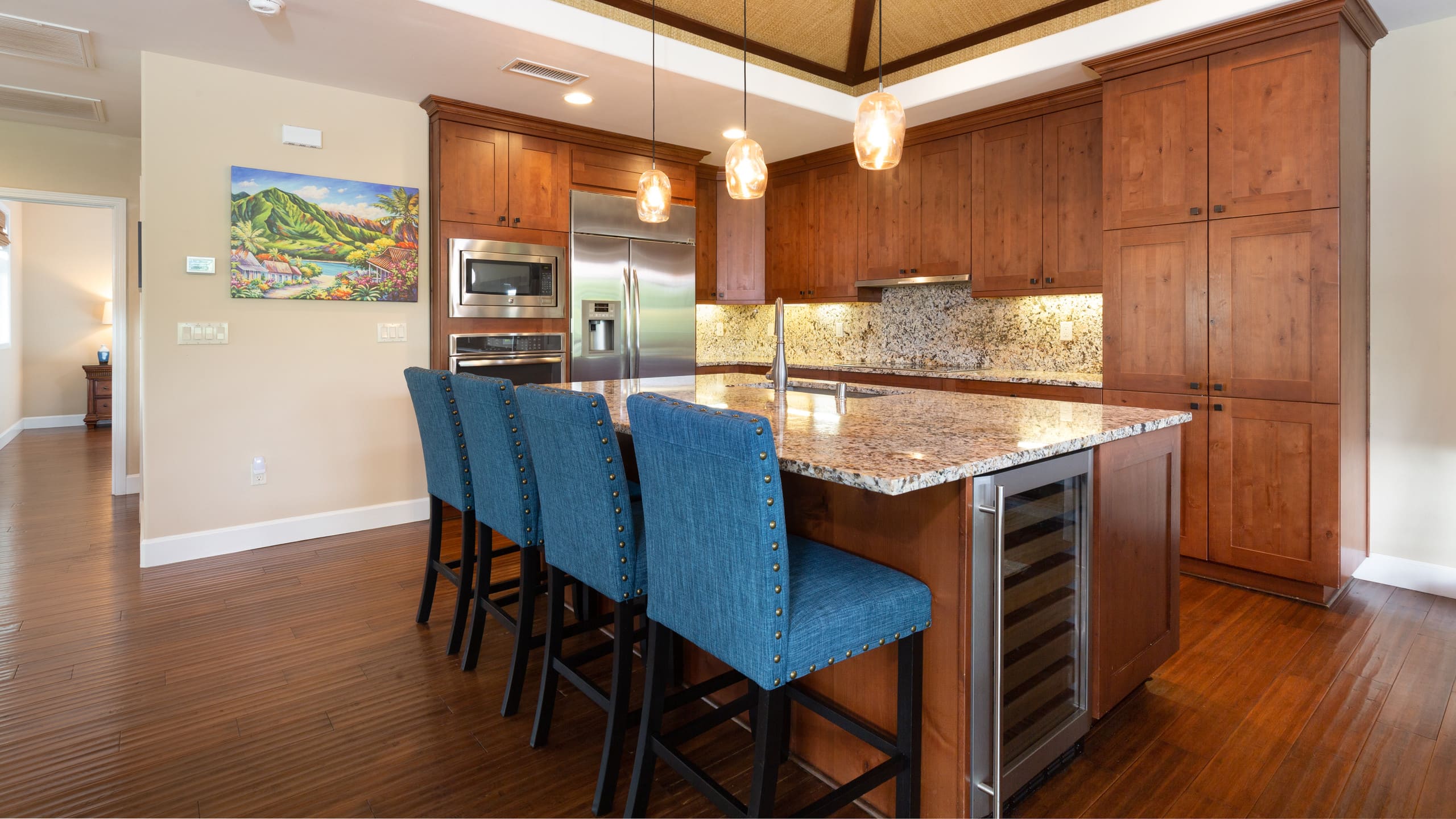 Home in Waimea · ★4.91 · 4 bedrooms · 7 beds · 3.5 baths - Image 13