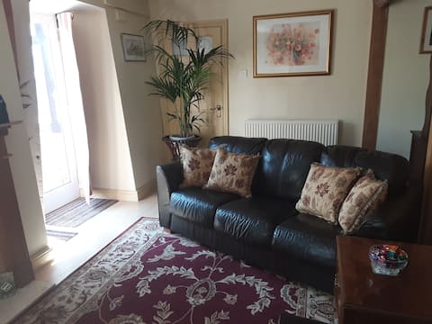 Top Airbnb: "THE RETREAT" in County Of Herefordshire