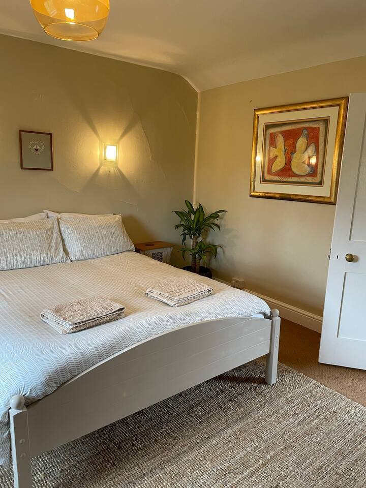 King bedroom