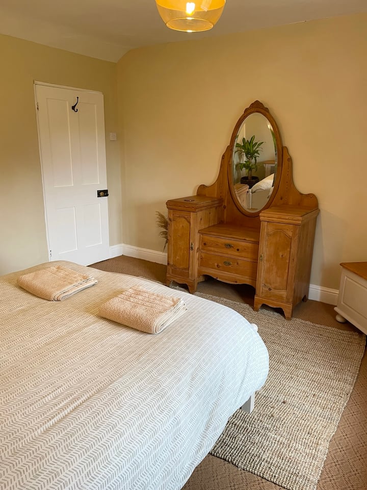 King bedroom