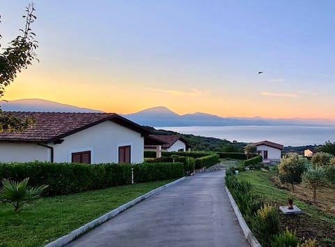 Cenobio House, comfort and dream sea view!