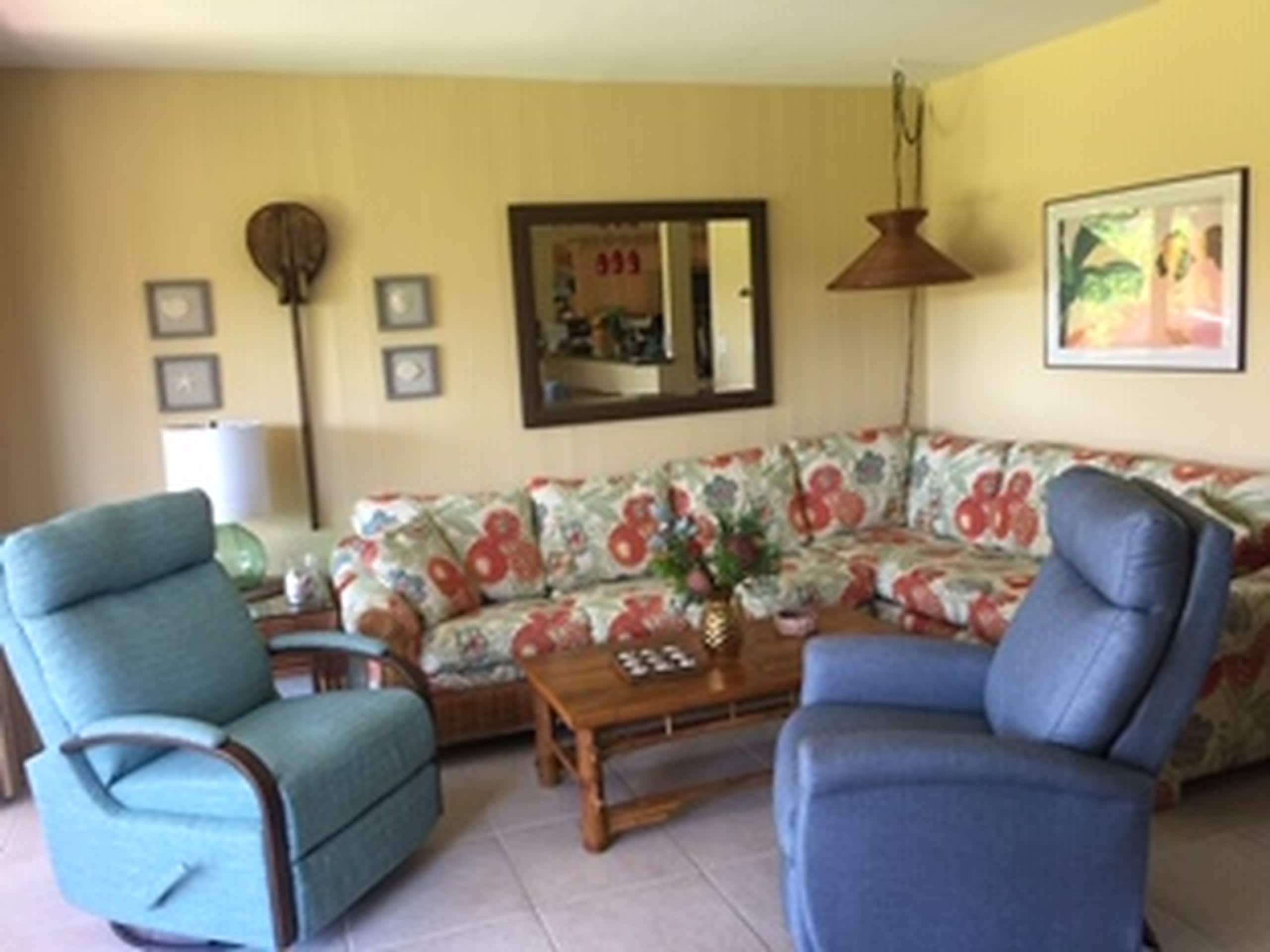 Condo in Kihei · ★4.94 · Studio · 1 bed · 1 bath - Image 2
