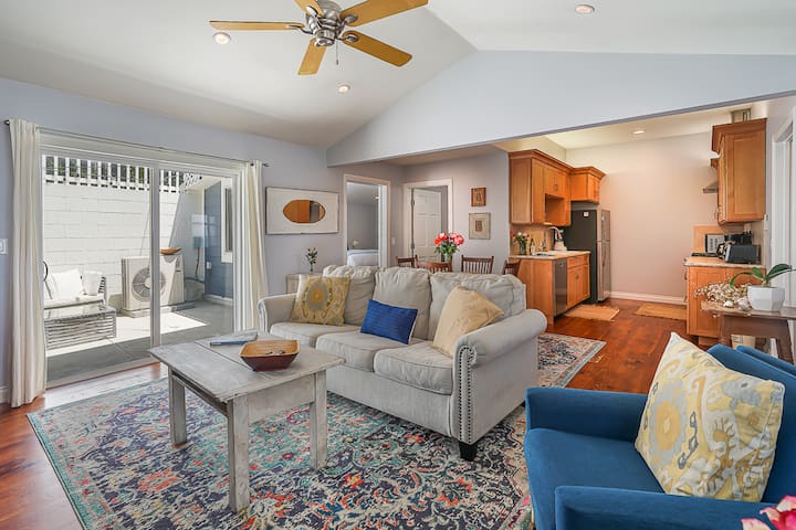 Malibu Oasis with Ocean Views close to the Beach