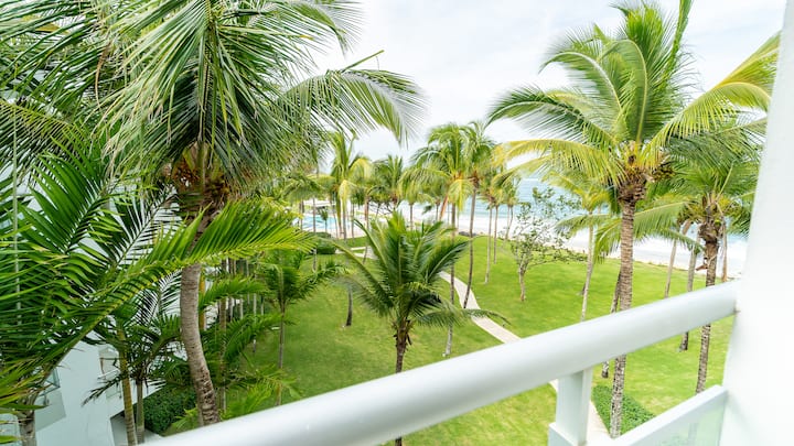 Seawinds Retreat - Large 2 Bdrm Penthouse