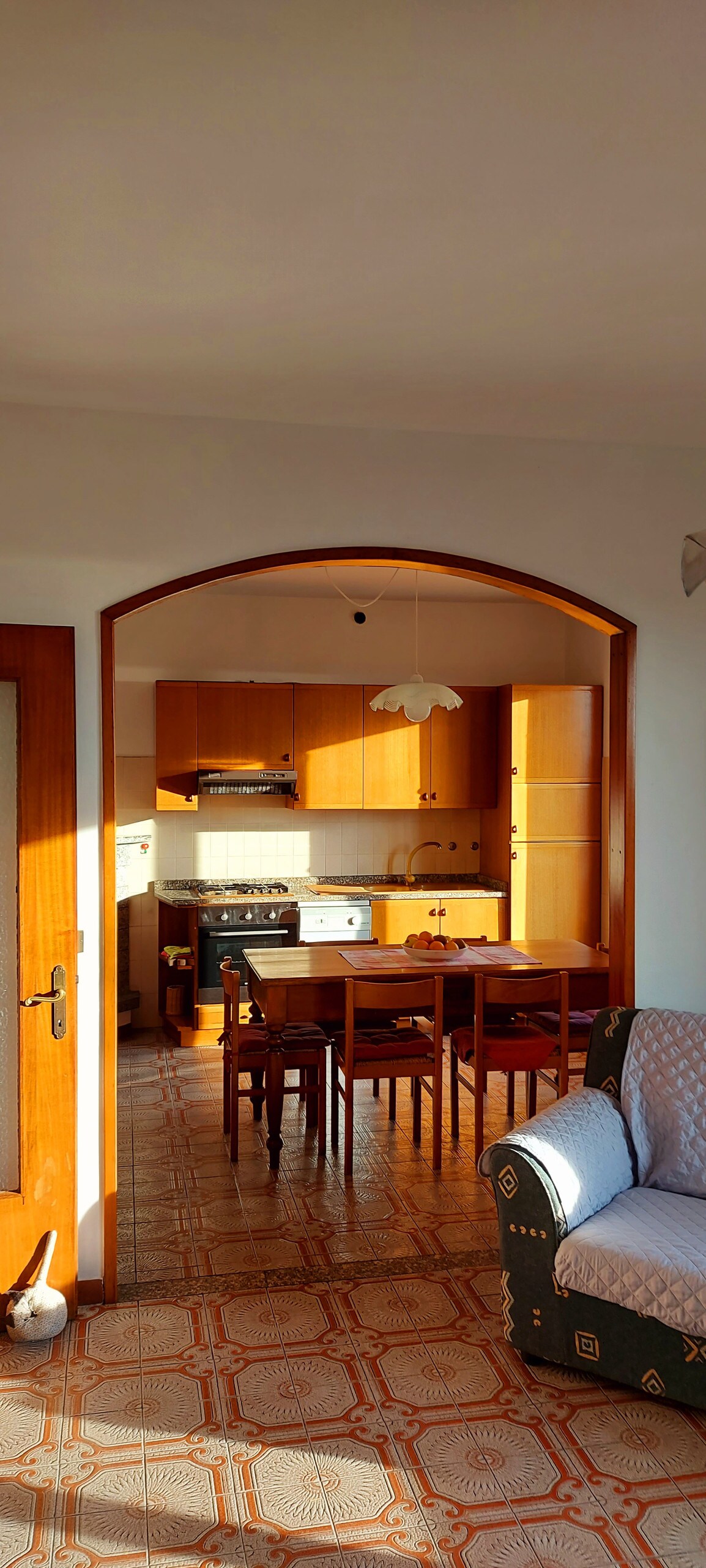 Popular Airbnb listing: Beautiful view on Como Lake in San Siro