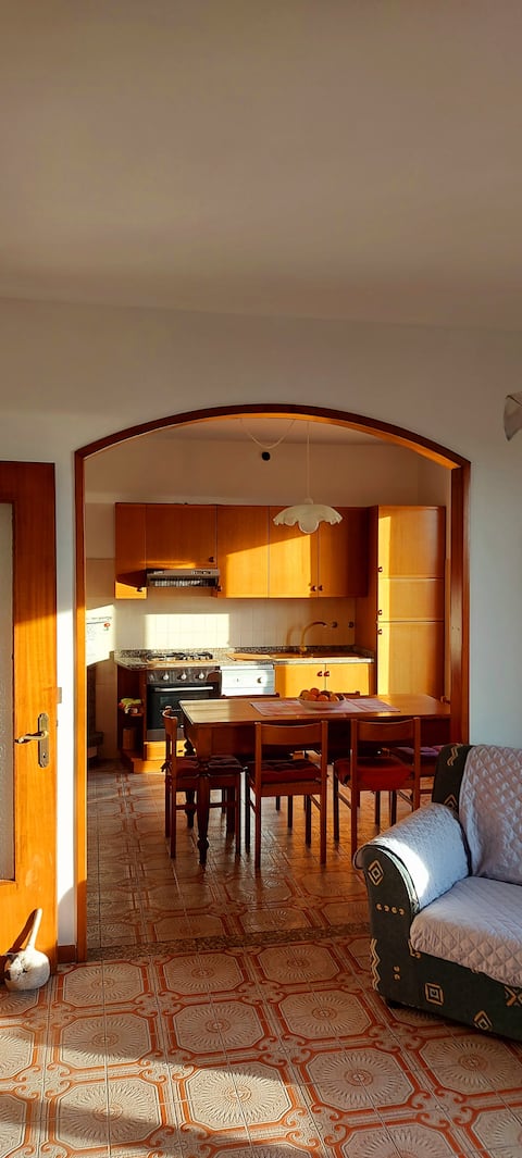 Popular Airbnb listing: Beautiful view on Como Lake in San Siro