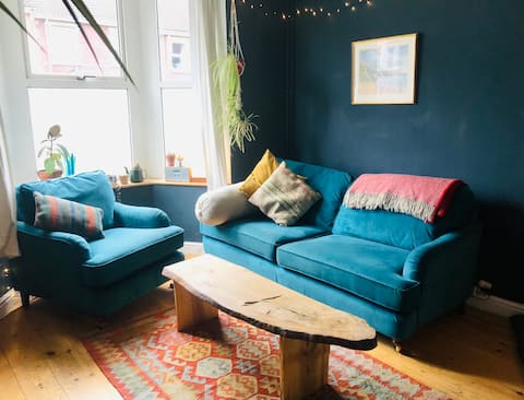 Lovely cosy ENTIRE home in Easton