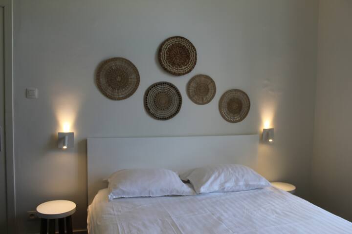 غرفة النوم 1، الطابق الأول