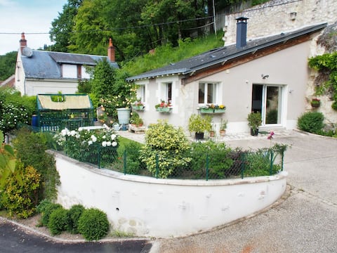 Top Airbnb: Gîte de Vallagon Semi-troglodyte with charm à Montrichard Val De Cher