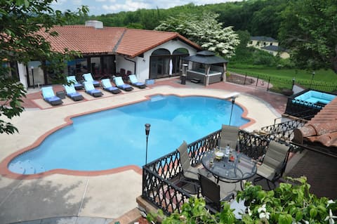 Recreational place with heated pool and spa