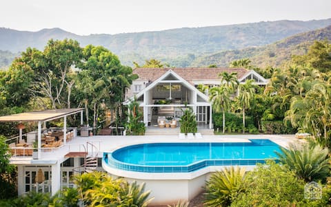 Luxurious Masterpiece TopSpot® in Nilo!