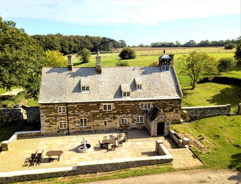 5 bedroom Manor with idyllic countryside views