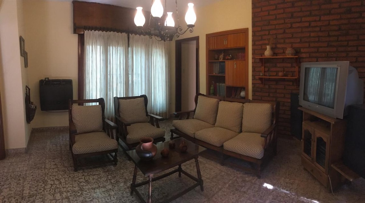 Erfolgreiche Airbnb-Immobilie: La Casa Nilda - Apartment on Techada Street in Capilla Del Monte